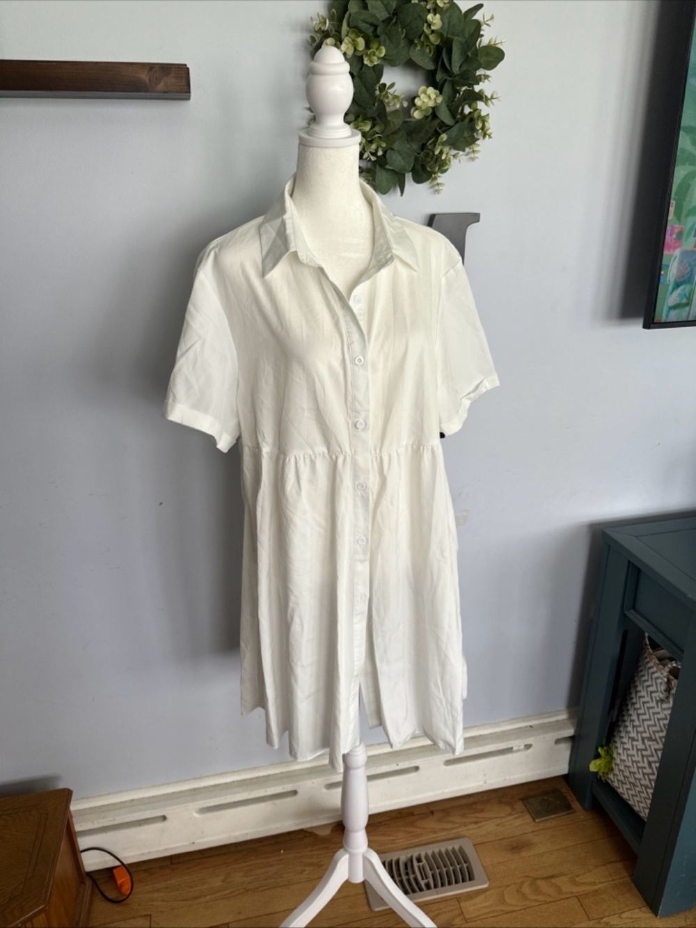 SHEIN White Button-Front Mini Shirt Dress